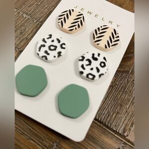 NWT 3 Piece Hexagon Earring set